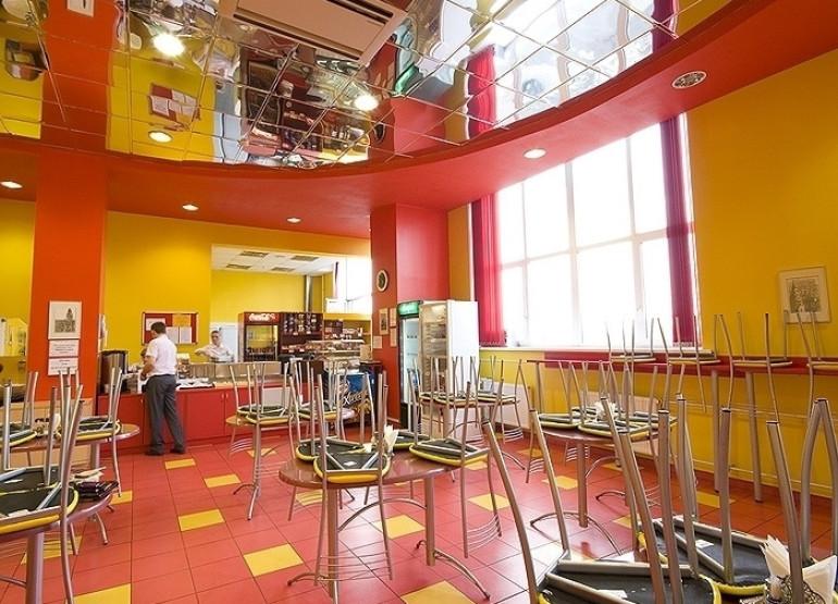 Шереметьевский: Вид столовой или кафе