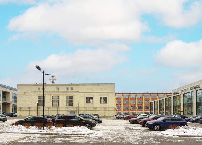 Шереметьевский: Вид здания